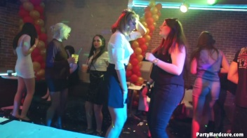 Party Hardcore Gone Crazy Vol. 36 Part 8 - Cam 1 Screencap 45 on www.sinx.com