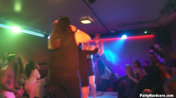 Party Hardcore Gone Crazy Vol. 36 Part 8 - Cam 1 Screencap 50 on www.sinx.com