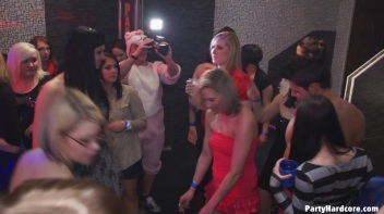 Party Hardcore Vol. 71 Part 2 - Cam 4 Screencap 114 on www.sinx.com