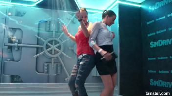 Amateur Girls just wanna have Fun Screencap 29 on www.sinx.com