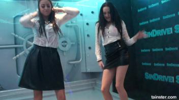 Amateur Girls just wanna have Fun Screencap 54 on www.sinx.com