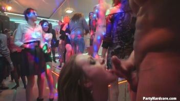 Party Hardcore Gone Crazy Vol. 31 Part 6 - Cam 1 Screencap 42 on www.sinx.com