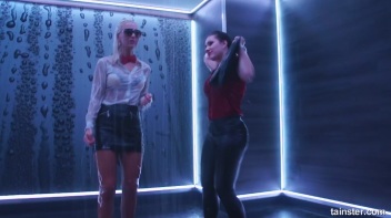 Wet Those Wonderful Tits And Work It Screencap 33 on www.sinx.com