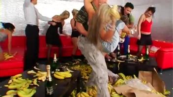 Banana Bangers Part 1 Screencap 20 on www.sinx.com