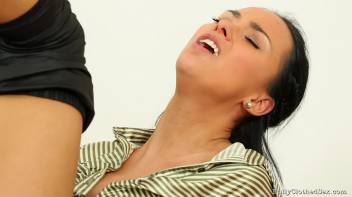 The Sweet Cheat Screencap 98 on www.sinx.com