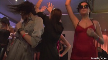 Club Cunts Part 5 - Cam 3 Screencap 102 on www.sinx.com