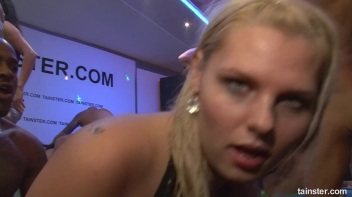 Club Cunts Part 5 - Cam 3 Screencap 62 on www.sinx.com