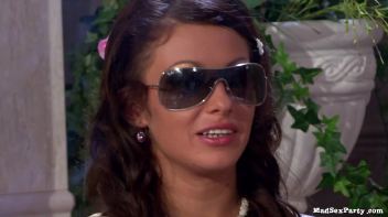 Pool Party Pussy Eaters Part 1 Screencap 38 on www.sinx.com