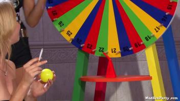 Pool Party Pussy Eaters Part 1 Screencap 41 on www.sinx.com