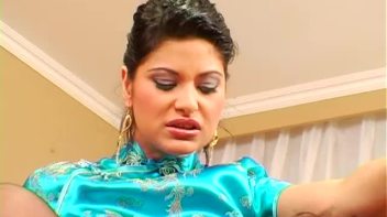 They Prefer Snatch Over Snacks Screencap 21 on www.sinx.com