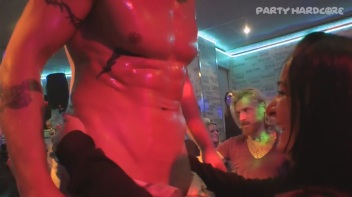 Party Hardcore Gone Crazy Vol. 14 Part 4 - Cam 3 Screencap 72 on www.sinx.com