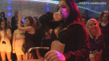 Party Hardcore Gone Crazy Vol. 14 Part 4 - Cam 3 Screencap 76 on www.sinx.com