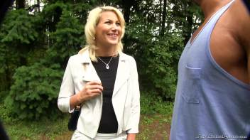 Piss Pleasures On The other Side Of The Fence Screencap 12 on www.sinx.com