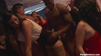 Party Hardcore Gone Crazy Vol. 13 Part 5 - Cam 4 Screencap 47 on www.sinx.com