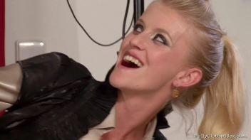 Threesome Fun, Two Girls Eat His Cum Screencap 73 on www.sinx.com