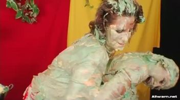 Art Supply Messiness Screencap 44 on www.sinx.com