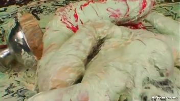 Art Supply Messiness Screencap 54 on www.sinx.com