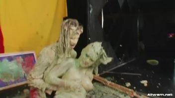 Art Supply Messiness Screencap 60 on www.sinx.com