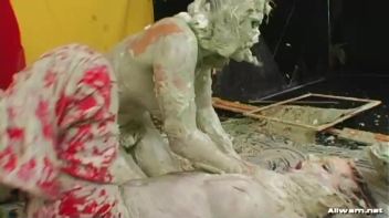 Art Supply Messiness Screencap 74 on www.sinx.com