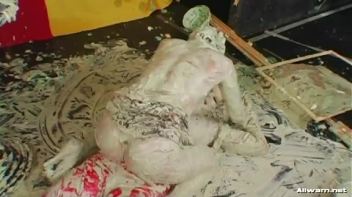 Art Supply Messiness Screencap 80 on www.sinx.com