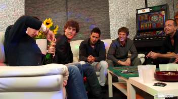 Always Bet On Bi Part 1 Screencap 8 on www.sinx.com