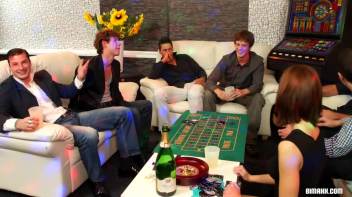 Always Bet On Bi Part 1 Screencap 18 on www.sinx.com