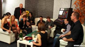 Always Bet On Bi Part 1 Screencap 37 on www.sinx.com