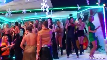 Pussy Blizzard Part 5 - Cam 1 Screencap 103 on www.sinx.com