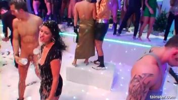 Pussy Blizzard Part 5 - Cam 1 Screencap 108 on www.sinx.com