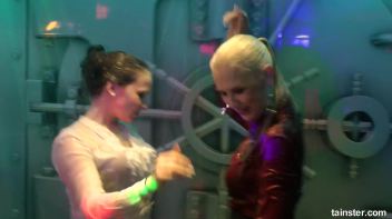 COCKS 'N' CLITS Construction Company Part 4 - Cam 3 Screencap 8 on www.sinx.com