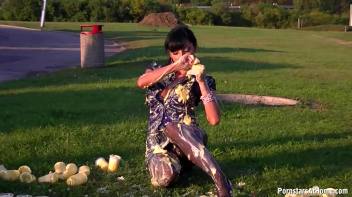 Truck Stop Mess Whore Screencap 28 on www.sinx.com