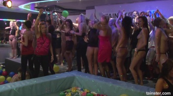 Club Cunts Part 5 - Cam 2 Screencap 114 on www.sinx.com