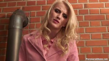 Horny Boyfriend Could Use Some Help Screencap 15 on www.sinx.com