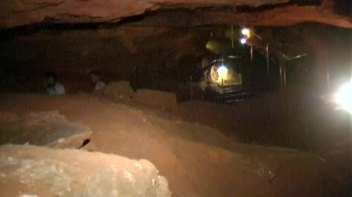 Spelunking For Bisexual Glory Screencap 6 on www.sinx.com