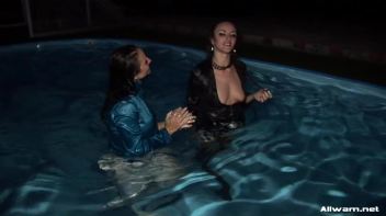 Nighttime Lesbo Dip In The Pool Screencap 82 on www.sinx.com