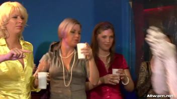 Wedding Babes Bitch Battle Screencap 70 on www.sinx.com