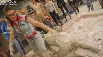 Messy Wrestling: Two Battles - No One Stops Until They're Fully Slopped! Screencap 74 on www.sinx.com