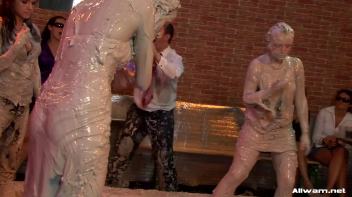 Say Goodbye To Your Blouse Screencap 93 on www.sinx.com