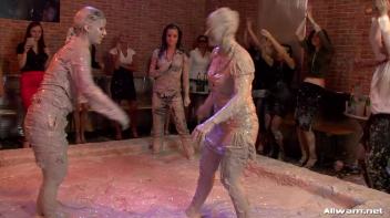 Say Goodbye To Your Blouse Screencap 24 on www.sinx.com