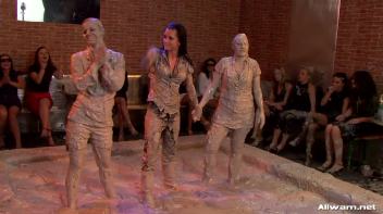 Say Goodbye To Your Blouse Screencap 60 on www.sinx.com