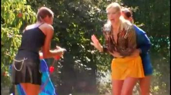 Garden Hose Fight Gets These Girls Off Screencap 25 on www.sinx.com