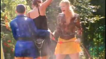 Garden Hose Fight Gets These Girls Off Screencap 31 on www.sinx.com