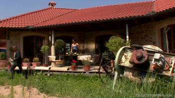 Unbearable Heat Screencap 7 on www.sinx.com