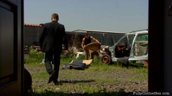 Unbearable Heat Screencap 2 on www.sinx.com