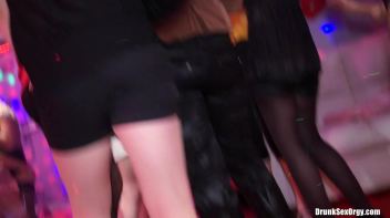 Valentine's Day Vaginas Part 5 - Cam 3 Screencap 66 on www.sinx.com