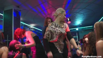 Party Hardcore Gone Crazy Vol. 6 Part 5 - Cam 1 Screencap 67 on www.sinx.com