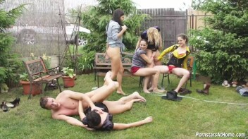 Girls Just Wanna Have A Boy-Toy P2 Cam 2 Screencap 48 on www.sinx.com