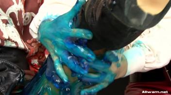 Blue Goo Screencap 15 on www.sinx.com