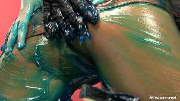 Blue Goo Screencap 22 on www.sinx.com