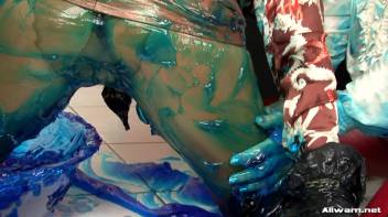 Blue Goo Screencap 24 on www.sinx.com